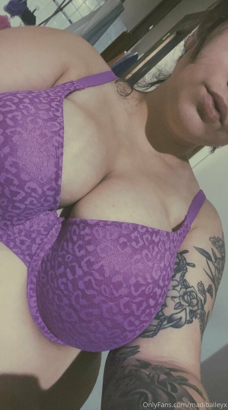 madibaileyx naked actress galleries