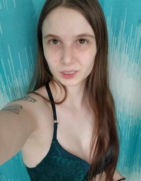 kvanda beautiful model image