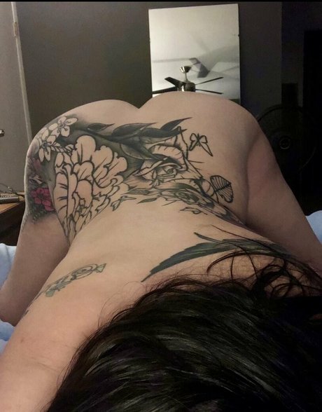 rebeccarose463 porn model image