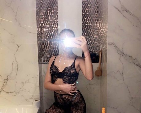 hottestvenus vip model naked images