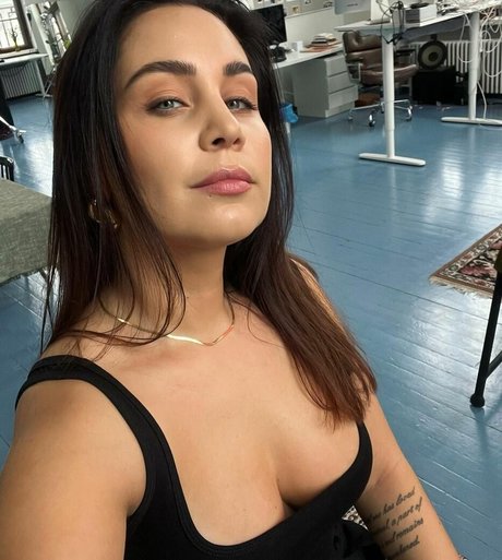 Anna Abreu adult actress photos