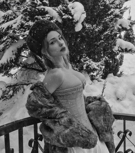 Kit Lilith free actress image