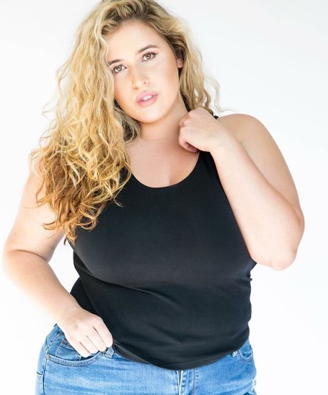 Lo Sangstaaa pornstar sex galleries