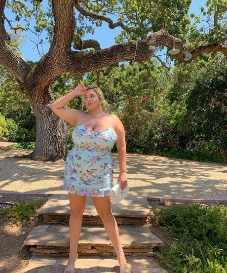 Lo Sangstaaa xxx model img