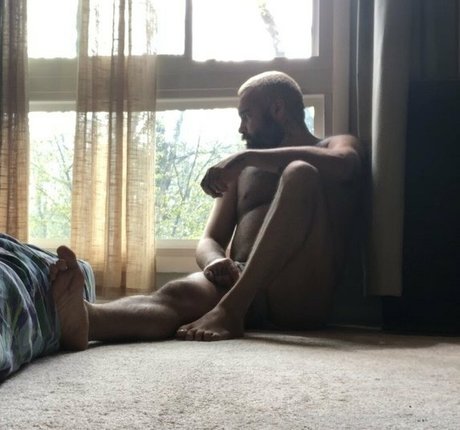 playmate onlyfans pornos images