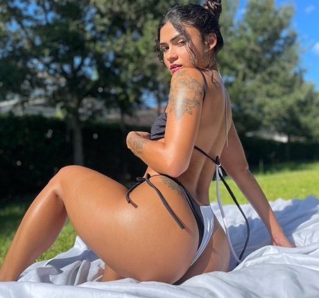 Ahlaninha star adult pic