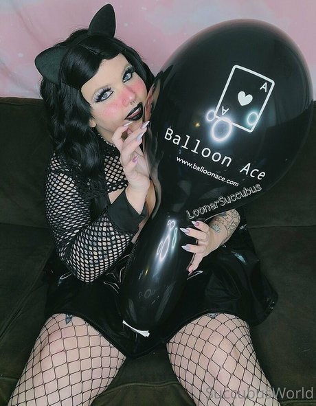 succubusworld model pretty img