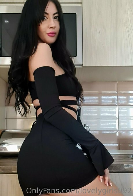 lovelygirls092 hd pornstar image