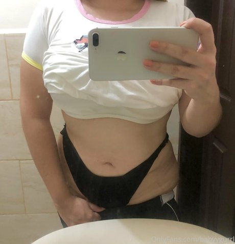 babyygurrl actress pictures