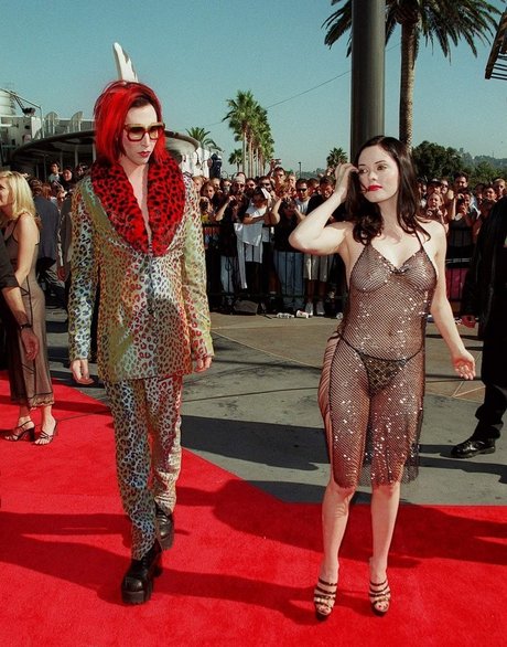 Rose Mcgowan pornstar naked photo