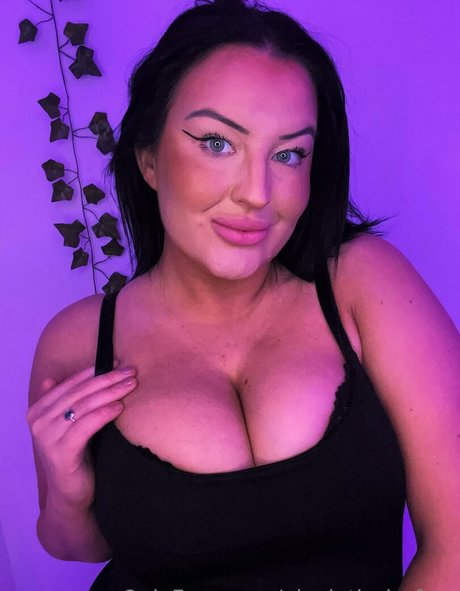 alexletissierfree pretty model picture