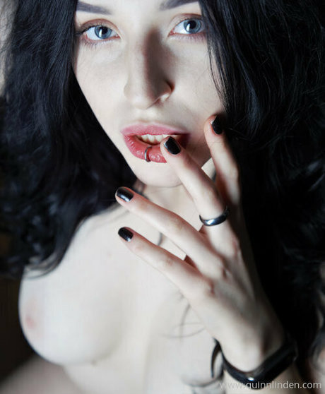 heyitsquinn hd pornstar images