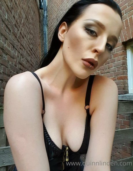 heyitsquinn nice actress photos