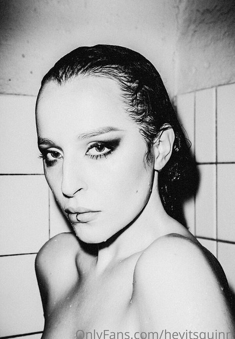 heyitsquinn top star picture