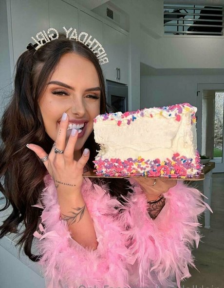 kendalklein best star photo