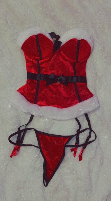 purplemamaz nudes star image