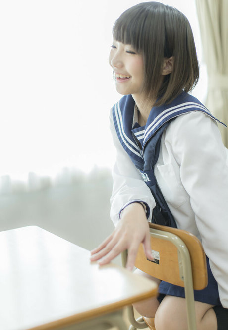 ayame apricot naked actress photo