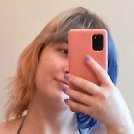 giant onlyfans hot naked images