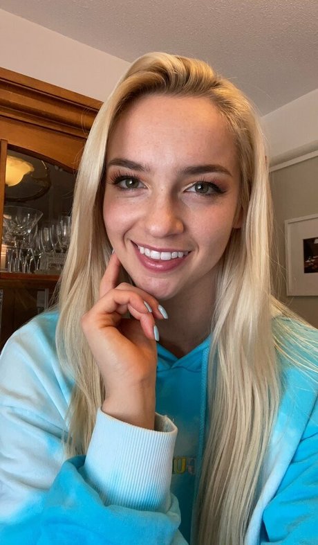 Mandy Marx sexy star gallery