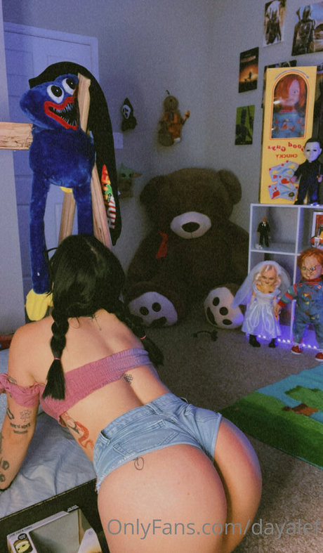 Dayale Asmr nudes star images