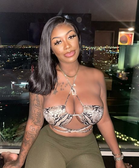 NonnieBaby pornstar nudes image