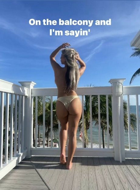 Lila Merlino model hot photo