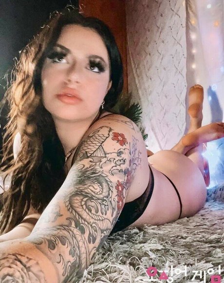 karveyyyy sexy star galleries