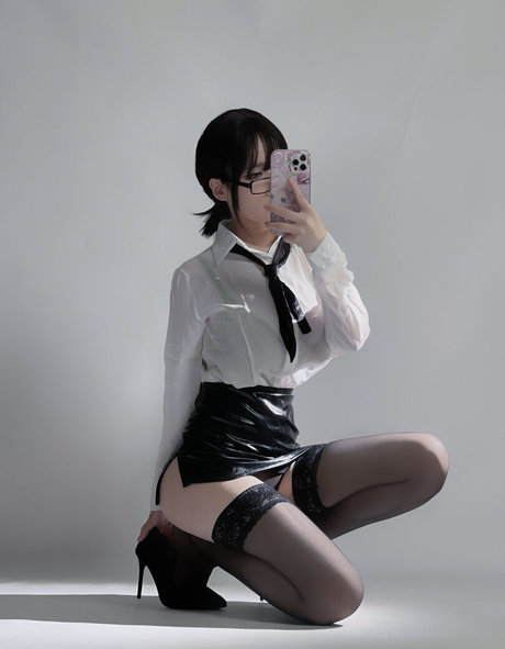 Youmeko nude pornstar images