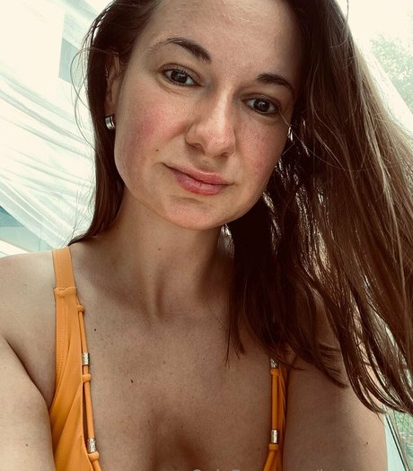 hotqueenr star free gallery