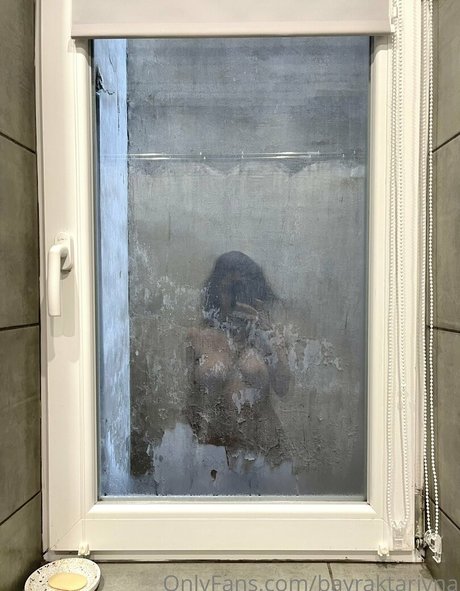 cum on glasses onlyfans naked galleries