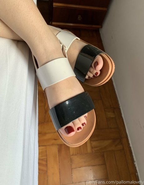 cuckold feet onlyfans erotic pic