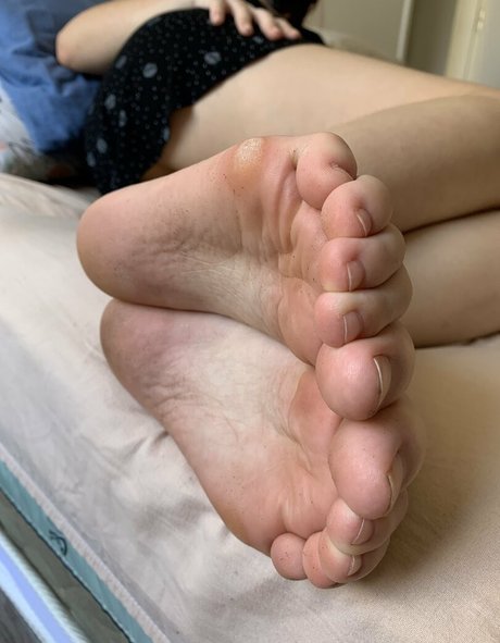 pallomalovely nudes model gallery