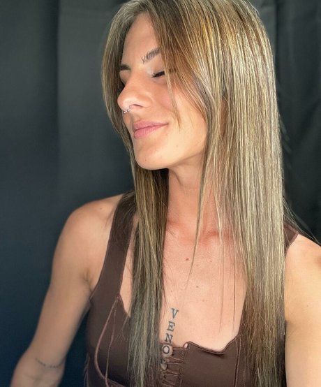 Jessica Clark adult model pictures