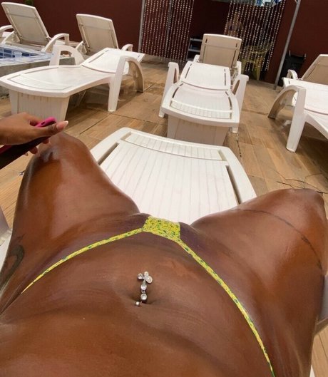 Cynthya Cybelle pretty model photo