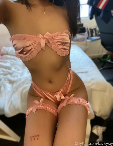 kayleyray star adult img