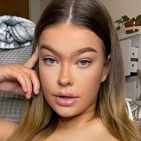 Savannah Jade high quality model archive