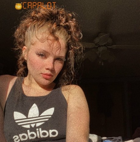 miss2prettyt beautiful model photo