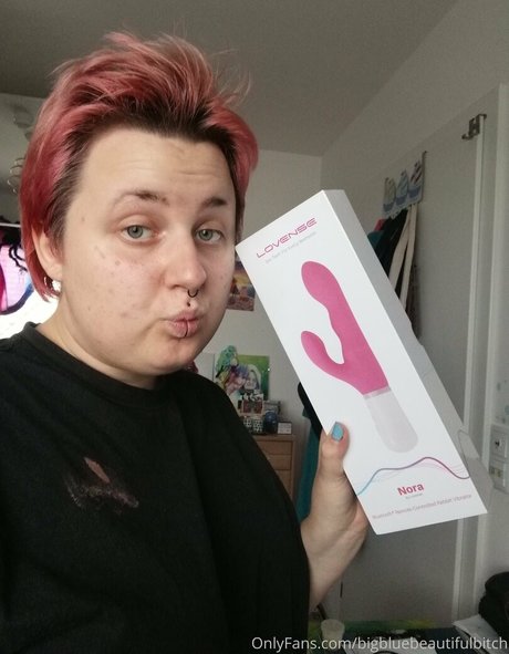 bigbluebeautifulbitch pretty model archive