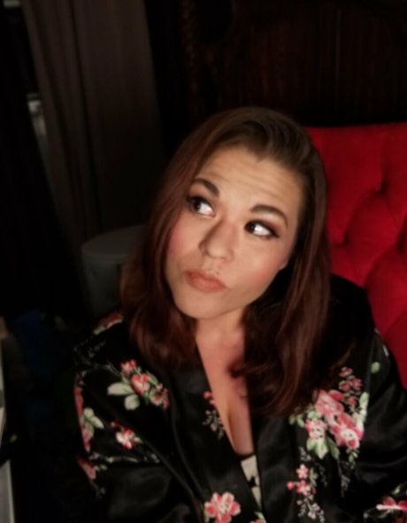 only vixen pornstar pretty pic