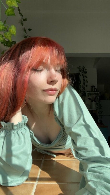 selflovemary nude model photo