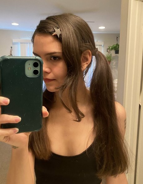 chloes freepage inactive sex star pictures