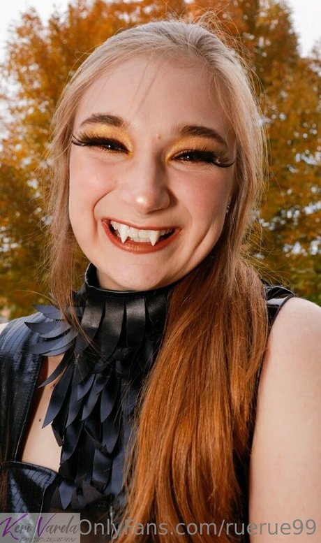 ruerue99 perfect actress pic