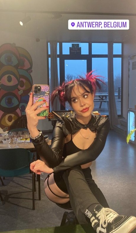 Mikaila Delgado perfect model image