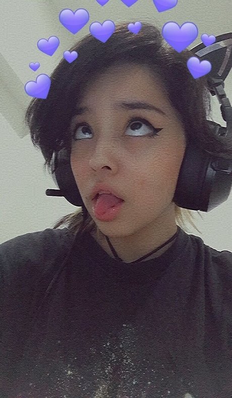 Nickdronninger model top gallery