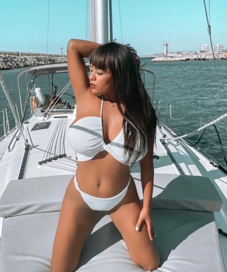 pretty ebony onlyfans beautiful naked archive