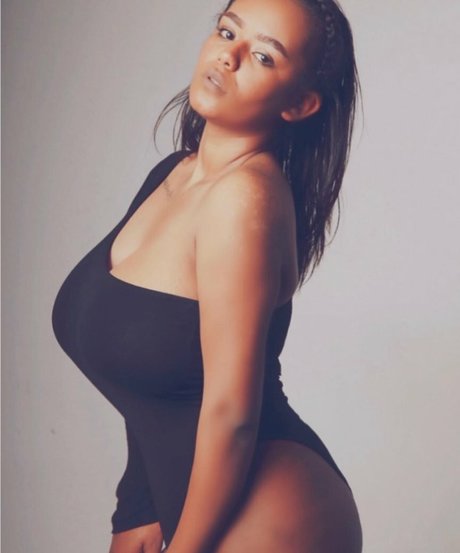 horny onlyfans beautiful pics