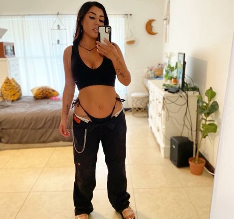 gabrielamal_ porn model pic