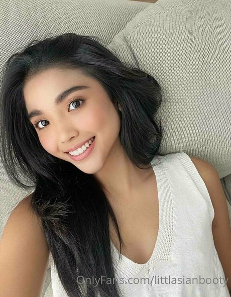 littlasianbooty sexy model archive