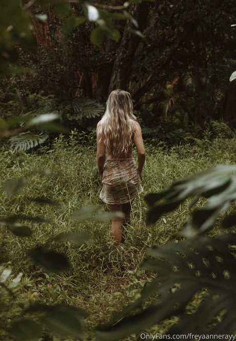 skinny ebony teen onlyfans sexy xxx images