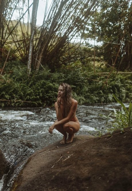 freyaannerayy adult actress images